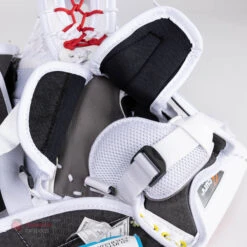 Bauer Vapor HyperLite Senior Goalie Catcher 30 Bauer Vapor HyperLite Senior Goalie Catcher -Hockey Equipment Store bauer catchers bauer vapor hyperlite senior goalie catcher 27972555243586