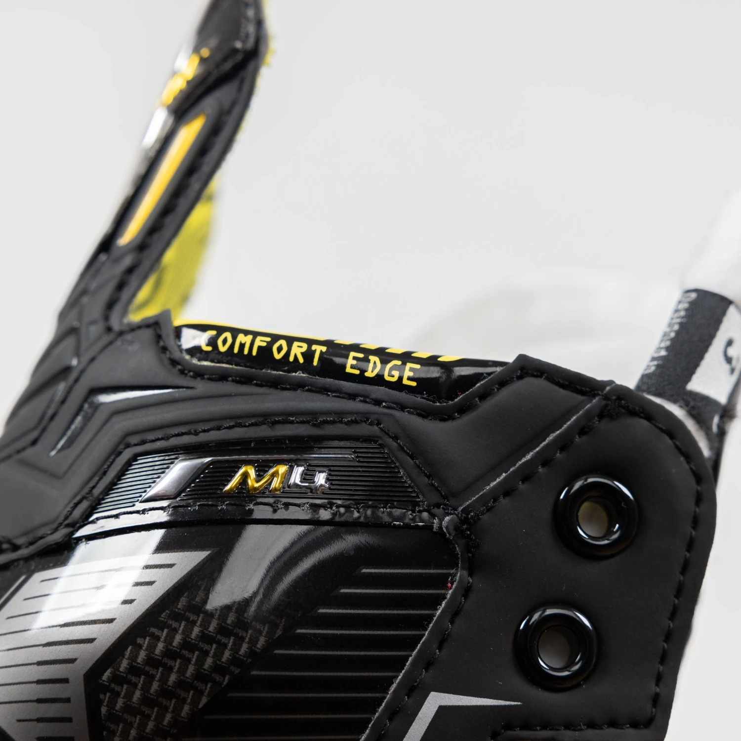 Bauer Supreme M4 Junior Hockey Skates 12 Bauer Supreme M4 Junior Hockey Skates - Image 12