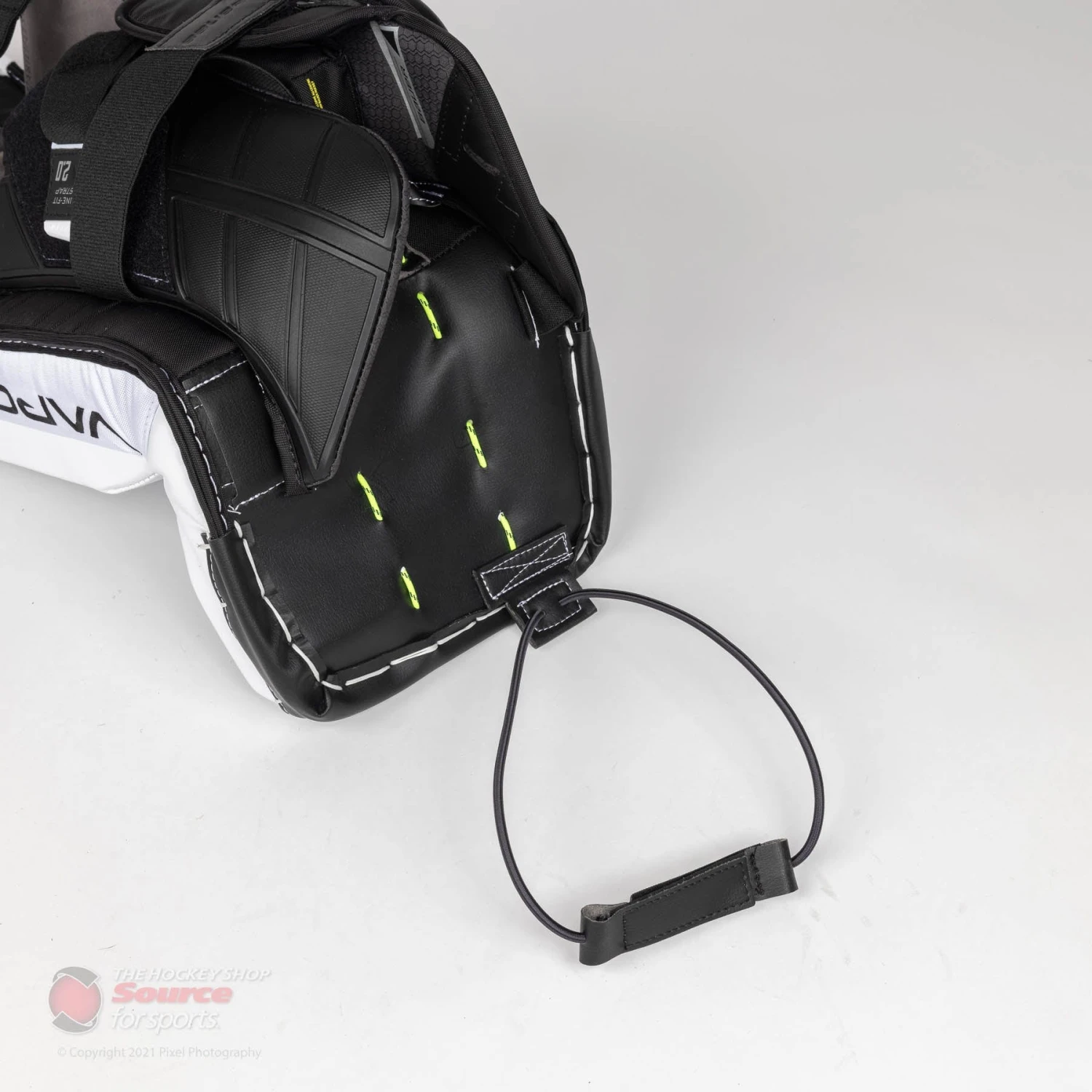 Bauer Vapor 3X Intermediate Goalie Leg Pads 18 Bauer Vapor 3X Intermediate Goalie Leg Pads - Image 18