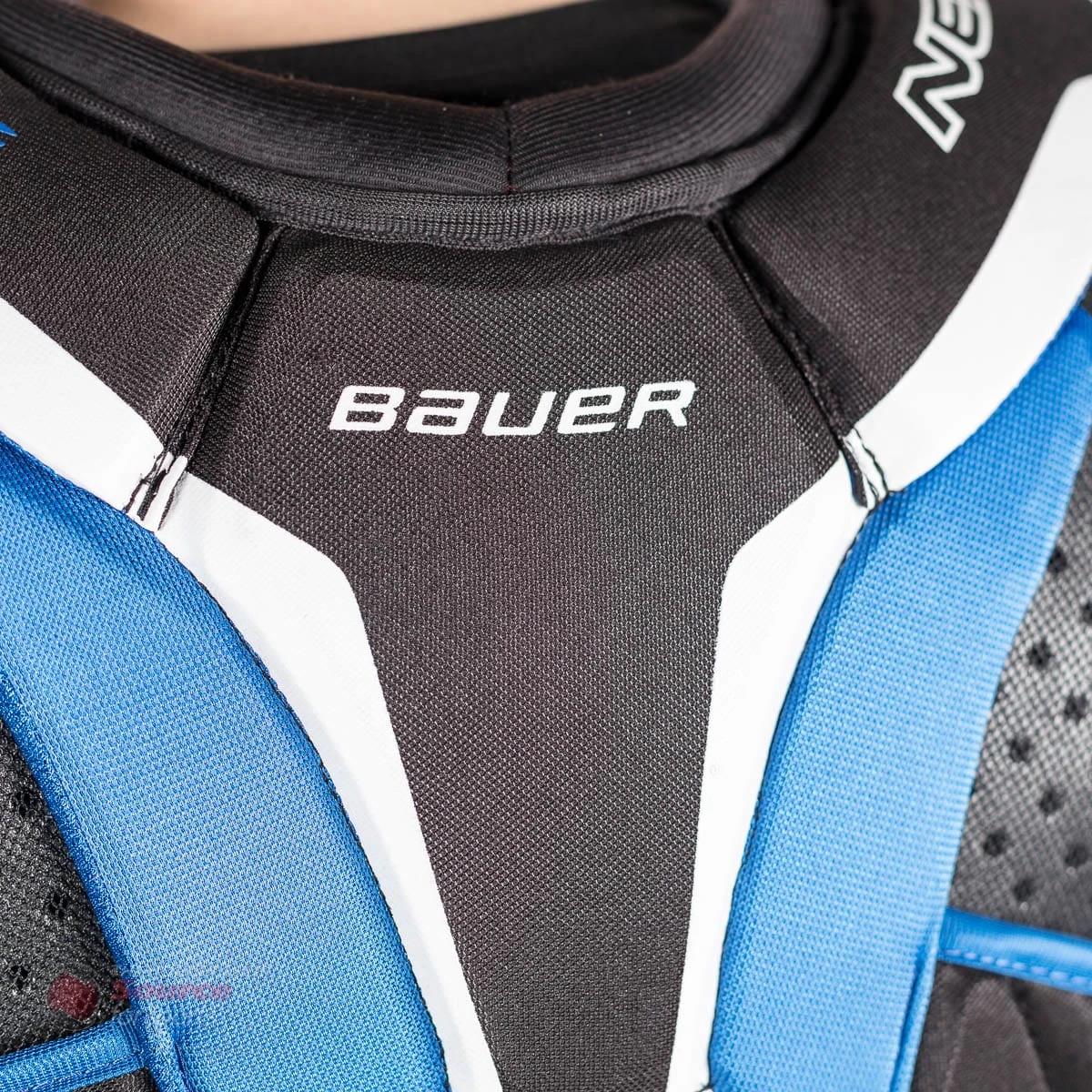 Bauer Nexus 2N Senior Hockey Shoulder Pads 10 Bauer Nexus 2N Senior Hockey Shoulder Pads - Image 10