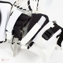Brian's OPTiK 9.0 Senior Goalie Catcher -Hockey Equipment Store brian s catchers brian s optik 9 0 senior goalie catcher 5670387056706