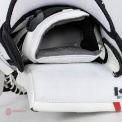 Brian's OPTiK X2 Intermediate Goalie Catcher -Hockey Equipment Store brian s catchers brian s optik x2 intermediate goalie catcher 27999418155074