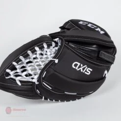 CCM Axis Senior Goalie Catcher - 580 Break Angle -Hockey Equipment Store ccm catchers ccm axis senior goalie catcher 580 break angle 14364030271554