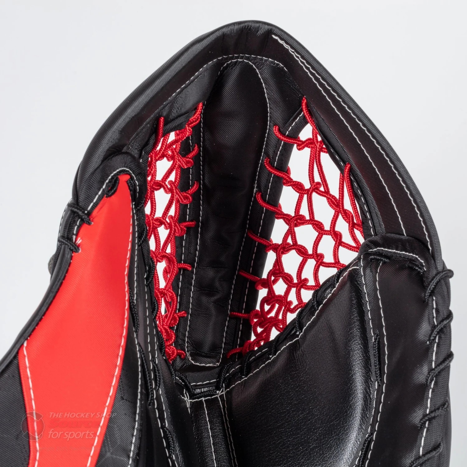 CCM Axis Senior Goalie Catcher - 600 Break Angle 6 CCM Axis Senior Goalie Catcher - 600 Break Angle - Image 6