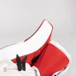 CCM Extreme Flex 5 Senior Goalie Catcher - 600 Break Angle 22 CCM Extreme Flex 5 Senior Goalie Catcher - 600 Break Angle -Hockey Equipment Store ccm catchers ccm extreme flex 5 senior goalie catcher 600 break angle 27972556456002