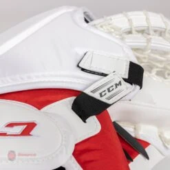 CCM Extreme Flex 5 Senior Goalie Catcher - 600 Break Angle 25 CCM Extreme Flex 5 Senior Goalie Catcher - 600 Break Angle -Hockey Equipment Store ccm catchers ccm extreme flex 5 senior goalie catcher 600 break angle 27972556554306