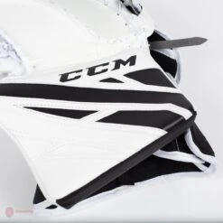 CCM Extreme Flex E4.5 Senior Goalie Catcher - Source Exclusive 21 CCM Extreme Flex E4.5 Senior Goalie Catcher - Source Exclusive -Hockey Equipment Store ccm catchers ccm extreme flex e4 5 senior goalie catcher source exclusive 5323889049666