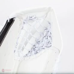 CCM Extreme Flex E4.9 Intermediate Goalie Catcher - Source Exclusive 18 CCM Extreme Flex E4.9 Intermediate Goalie Catcher - Source Exclusive -Hockey Equipment Store ccm catchers ccm extreme flex e4 9 intermediate goalie catcher source exclusive 5323901665346