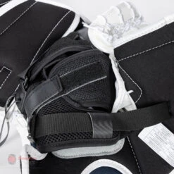 CCM Extreme Flex E5.9 Intermediate Goalie Catcher 30 CCM Extreme Flex E5.9 Intermediate Goalie Catcher -Hockey Equipment Store ccm catchers ccm extreme flex e5 9 intermediate goalie catcher 27988516995138