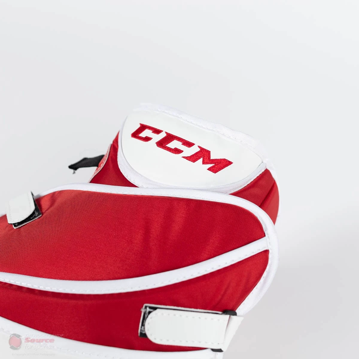 CCM Premier P2.9 Senior Goalie Catcher - Source Exclusive 3 CCM Premier P2.9 Senior Goalie Catcher - Source Exclusive - Image 3