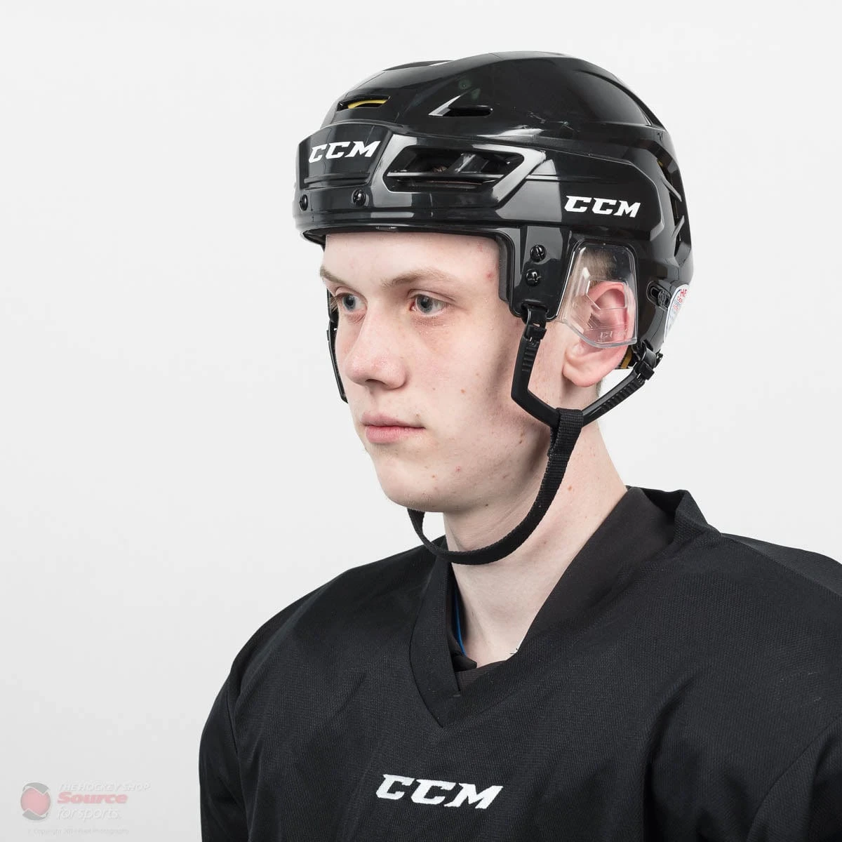 CCM Tacks 310 Hockey Helmet 3 CCM Tacks 310 Hockey Helmet - Image 3