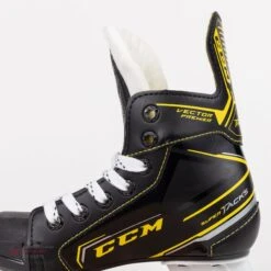 CCM Super Tacks Vector Premier Youth Hockey Skates 11 CCM Super Tacks Vector Premier Youth Hockey Skates -Hockey Equipment Store ccm hockey skates ccm super tacks vector premier youth hockey skates 14186531225666