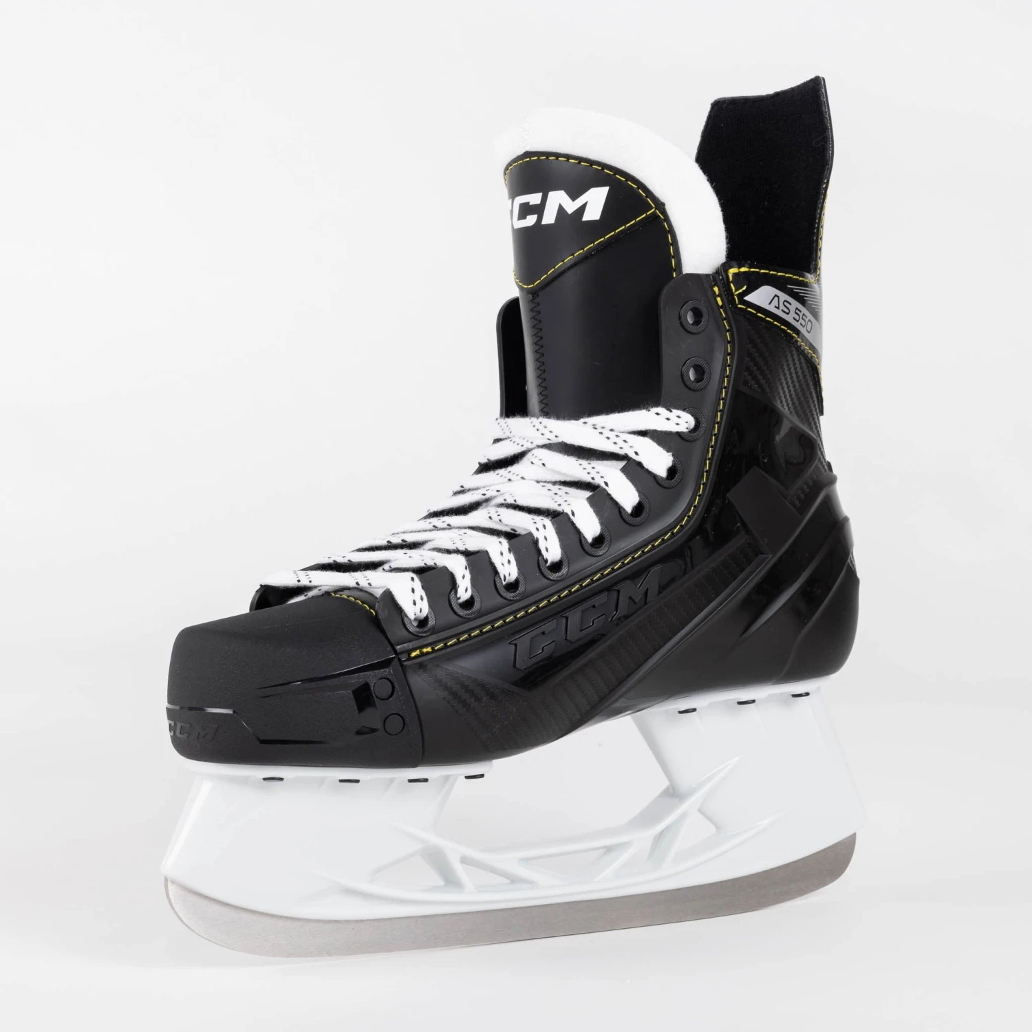 CCM Tacks AS550 Intermediate Hockey Skates 4 CCM Tacks AS550 Intermediate Hockey Skates - Image 4