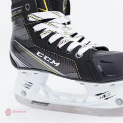 CCM Tacks Vector Junior Skates (2018) -Hockey Equipment Store ccm hockey skates ccm tacks vector junior skates 2018 4566185738306