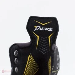 CCM Tacks Vector Junior Skates (2018) -Hockey Equipment Store ccm hockey skates ccm tacks vector junior skates 2018 4566186000450