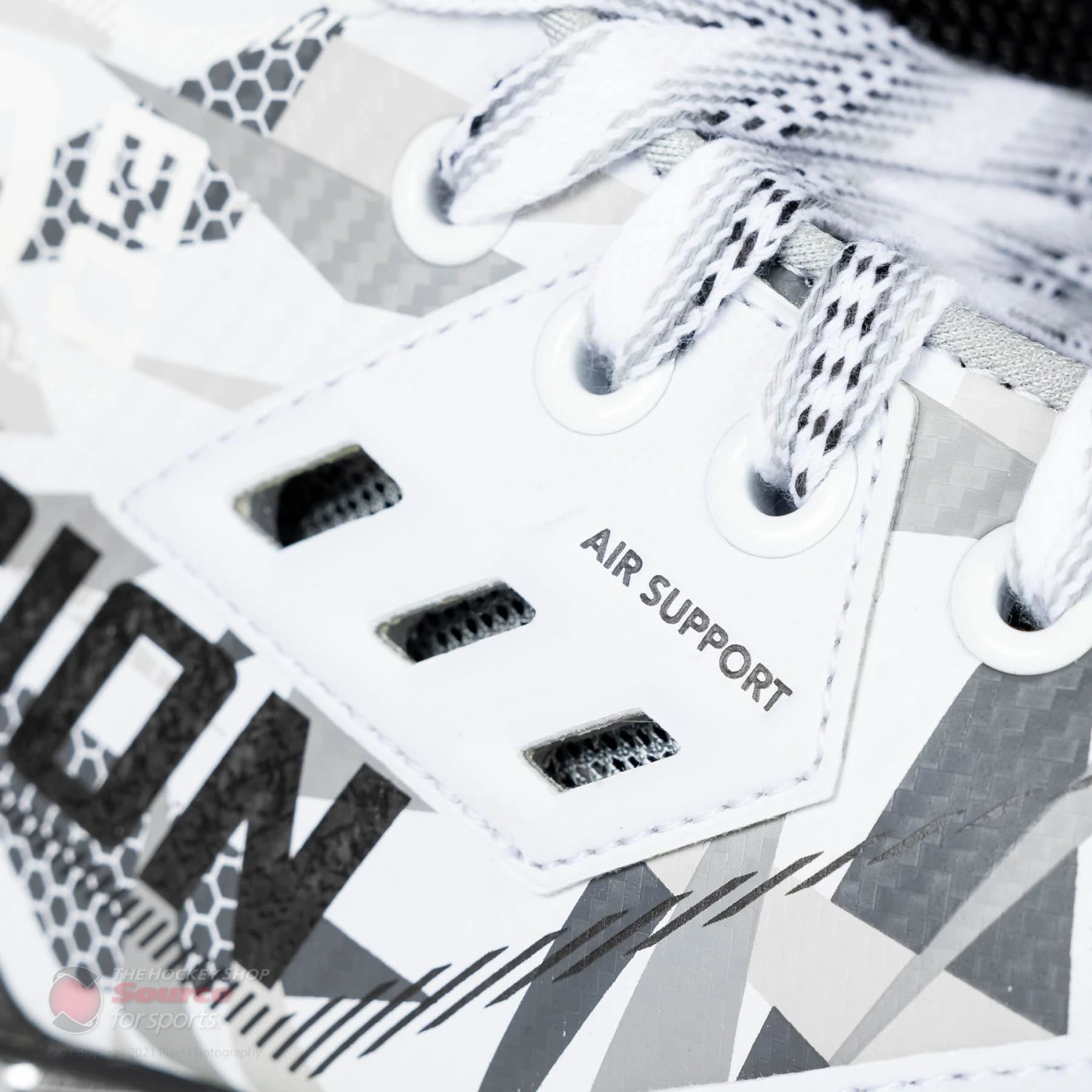 Mission Inhaler WM03 Senior Roller Hockey Skates 4 Mission Inhaler WM03 Senior Roller Hockey Skates - Image 4