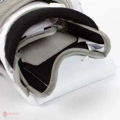 Vaughn Velocity Pro V Elite 2 Pro Carbon Senior Goalie Catcher 22 Vaughn Velocity Pro V Elite 2 Pro Carbon Senior Goalie Catcher -Hockey Equipment Store vaughn catchers vaughn velocity pro v elite 2 pro carbon senior goalie catcher 5670451380290