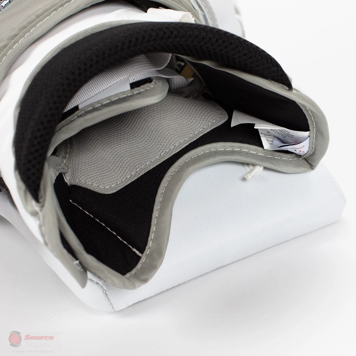 Vaughn Velocity Pro V Elite 2 Pro Carbon Senior Goalie Catcher 10 Vaughn Velocity Pro V Elite 2 Pro Carbon Senior Goalie Catcher - Image 10