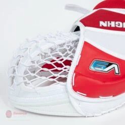 Vaughn Velocity V9 XP Junior Goalie Catcher -Hockey Equipment Store vaughn catchers vaughn velocity v9 xp junior goalie catcher 14509026345026