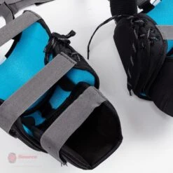 Vaughn Velocity V9 Pro Senior Goalie Knee Pads -Hockey Equipment Store vaughn knee pads vaughn velocity v9 pro senior goalie knee pads black sr 14427378614338