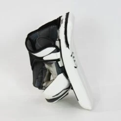 Warrior Ritual GT Intermediate Goalie Blocker - Demo A -Hockey Equipment Store warrior blockers demo warrior ritual gt intermediate goalie blocker demo a white regular 15169469415490