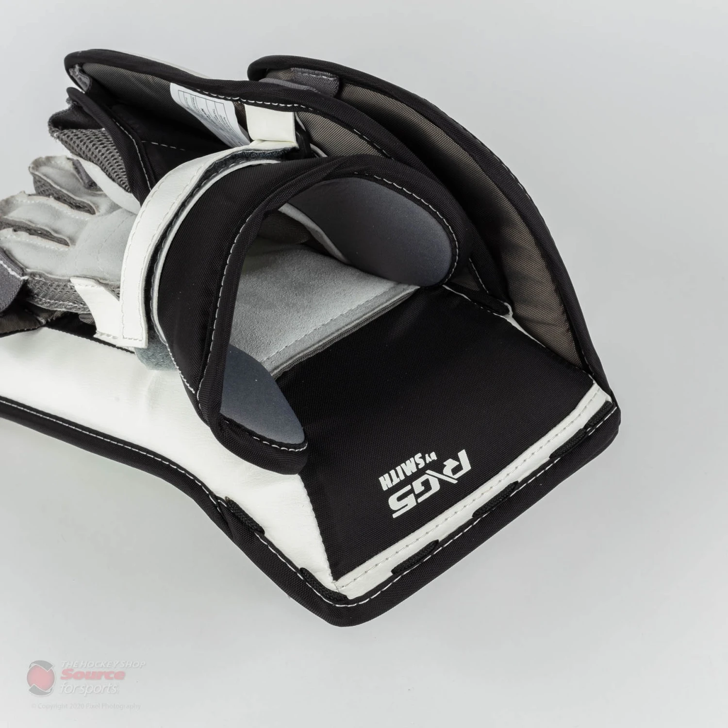 Warrior Ritual G5 Youth Goalie Blocker 7 Warrior Ritual G5 Youth Goalie Blocker - Image 7