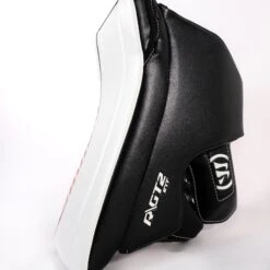 Warrior Ritual GT2 Classic Intermediate Goalie Blocker 20 Warrior Ritual GT2 Classic Intermediate Goalie Blocker -Hockey Equipment Store warrior blockers warrior ritual gt2 classic intermediate goalie blocker 28861163798594