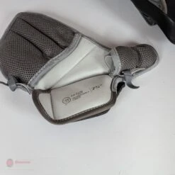 Warrior Ritual G5 Pro Senior Goalie Catcher -Hockey Equipment Store warrior catchers warrior ritual g5 pro senior goalie catcher 14051005431874