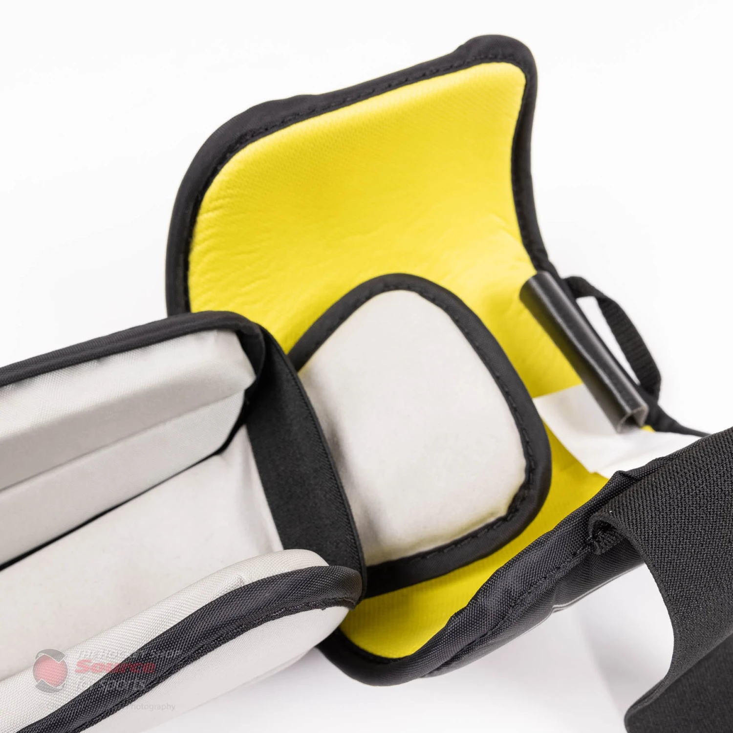 Warrior Ritual X3 E Senior Goalie Knee Pads 7 Warrior Ritual X3 E Senior Goalie Knee Pads - Image 7